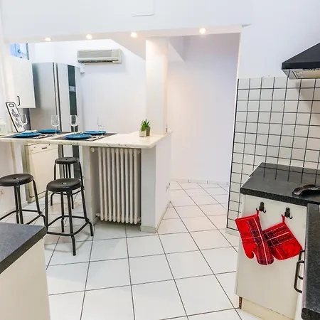 Appartement Ultracentral Golden Gatehouse 3 Bdrm Bucarest