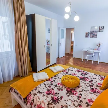 아파트 Ultracentral Golden Gatehouse 3 Bdrm