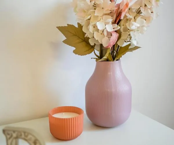 Ultracentral Golden Gatehouse 3 Bdrm Apartament Bucureşti