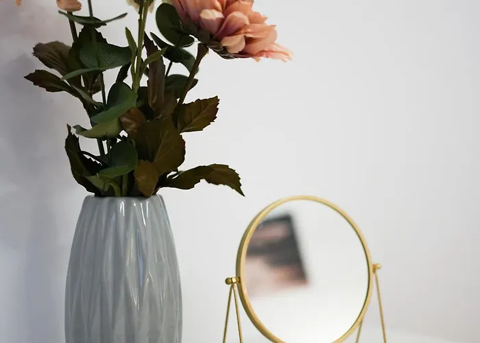 アパート Ultracentral Golden Gatehouse 3 Bdrm ブカレスト