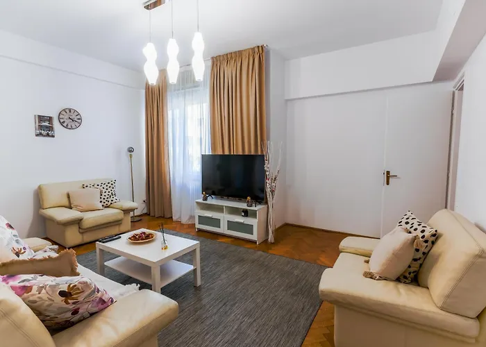 Apartament Ultracentral Golden Gatehouse 3 Bdrm